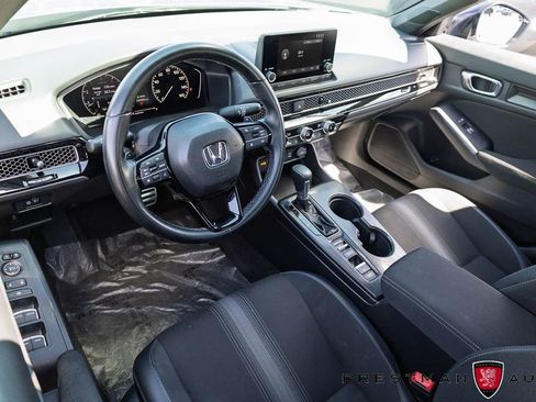 Used 2025 Honda Civic Sport image 16