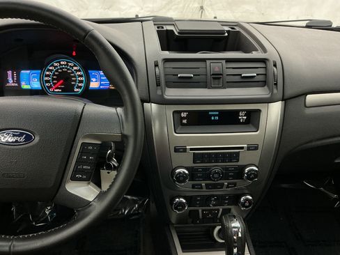 Used 2010 Ford Fusion Hybrid FWD image 32