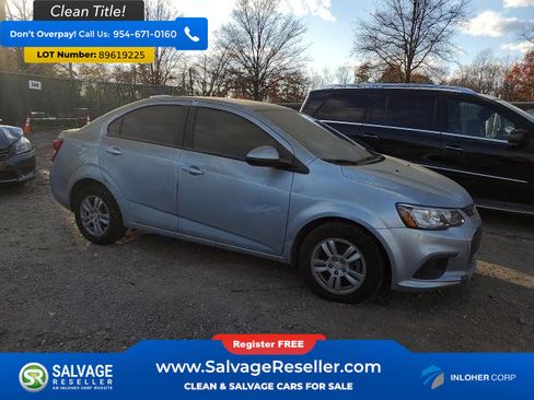Used 2018 Chevrolet Sonic LS image 5