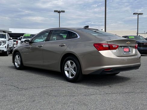 Used 2022 Chevrolet Malibu LS FWD image 8