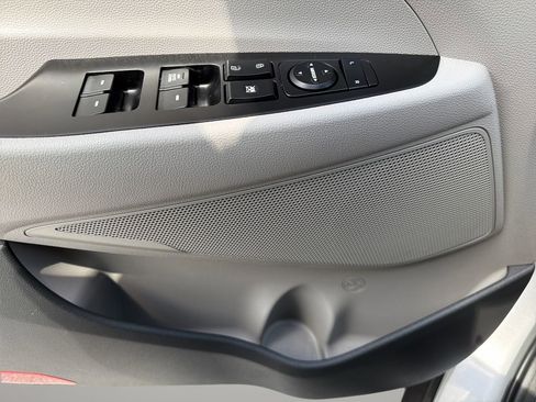 Used 2018 Hyundai Tucson SE FWD image 18
