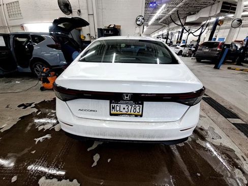 Used 2023 Honda Accord LX image 4