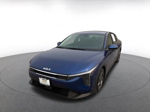 Used 2025 Kia K4 FWD image 5