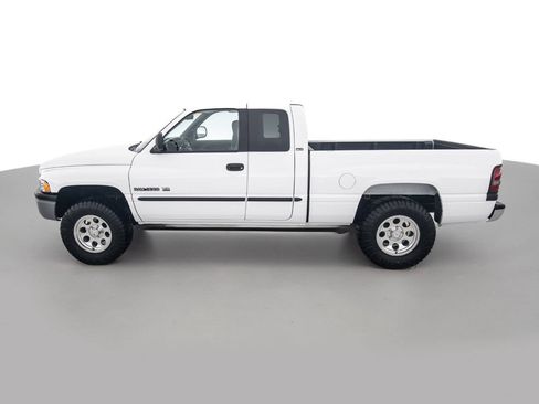 Used 2000 Dodge Ram 1500 Truck 2WD Quad Cab image 8
