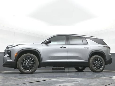 New 2026 Chevrolet Traverse LT w/ Enhanced Driving Package FWD image 47