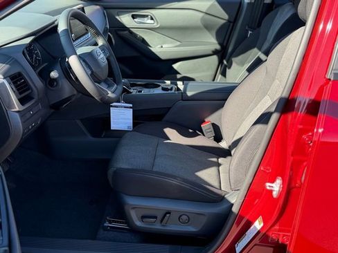 New 2026 Nissan Rogue SV w/ Cold Weather Package AWD/4WD image 20