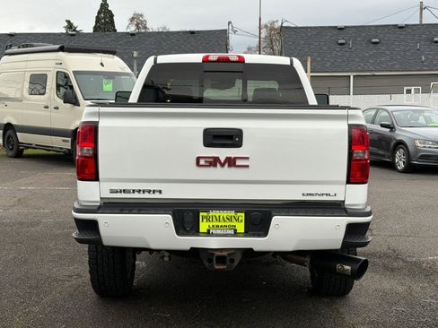 Used 2016 GMC Sierra 2500 Denali w/ Duramax Plus Package image 5