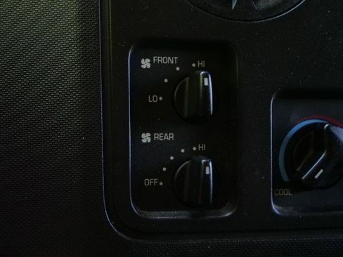 Used 2013 Ford E-350 and Econoline 350 XL w/ PWR Windows & Locks Group image 15