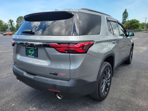 Certified 2023 Chevrolet Traverse RS w/ LPO, Cargo Package FWD image 5