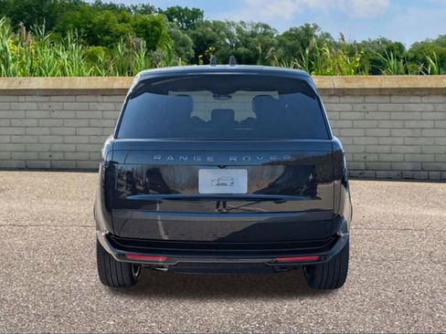 New 2026 Land Rover Range Rover Long Wheelbase SE image 5