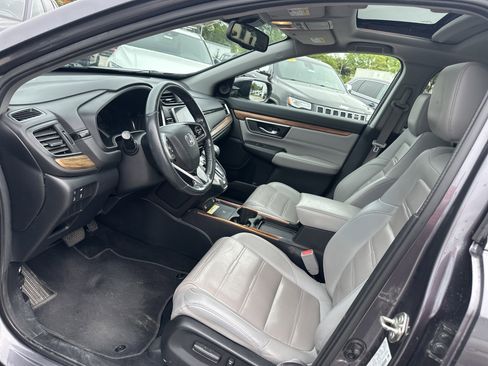 Used 2020 Honda CR-V Touring image 14
