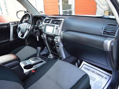 Used 2016 Toyota 4Runner 4WD image 15