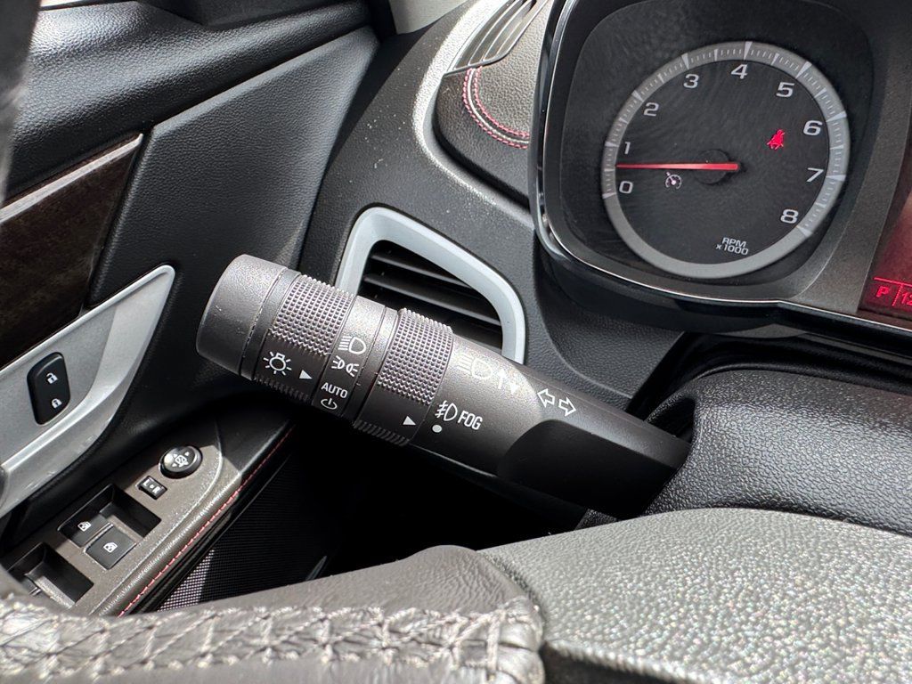 Used 2015 GMC Terrain Denali FWD image 31