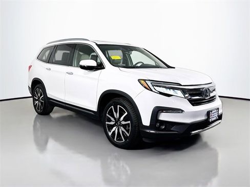 Used 2020 Honda Pilot Touring image 10