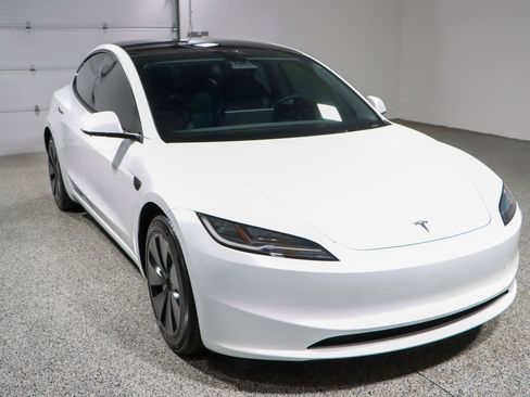 Used 2024 Tesla Model 3 Long Range image 5