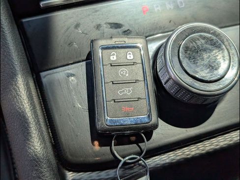 Used 2025 Jeep Grand Cherokee L Altitude AWD/4WD image 19