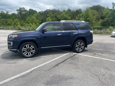 Used 2019 Toyota 4Runner Limited w/ Wilderness Package AWD/4WD image 2