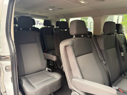 Used 2023 Ford Transit 350 XLT RWD image 6
