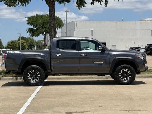 Used 2023 Toyota Tacoma TRD Off-Road RWD image 3