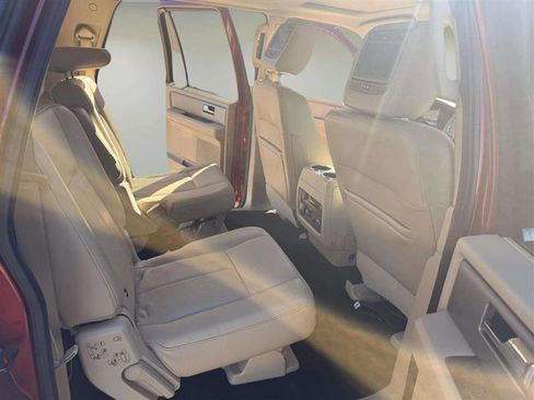 Used 2015 Ford Expedition EL Limited w/ Equipment Group 301A image 27