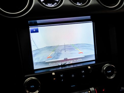 Used 2022 Ford Mustang Shelby GT500 w/ Technology Package image 59