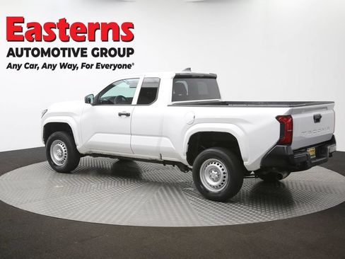 Used 2024 Toyota Tacoma SR RWD image 59