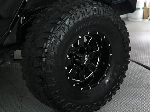 Used 2017 Jeep Wrangler Unlimited Sport w/ Quick Order Package 23S AWD/4WD image 53