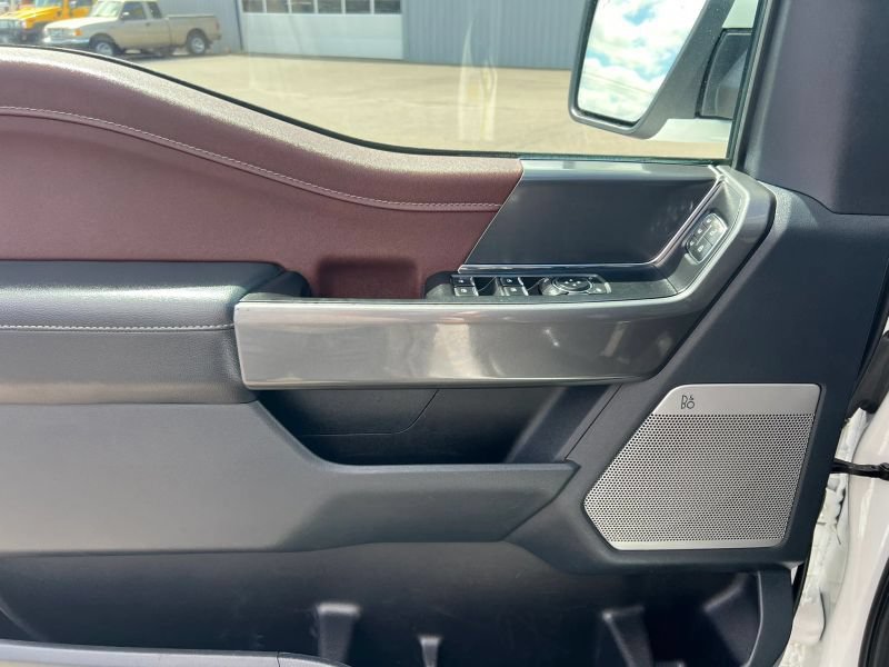 Used 2023 Ford F150 Lariat AWD/4WD image 19