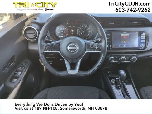 Used 2023 Nissan Kicks SV image 19