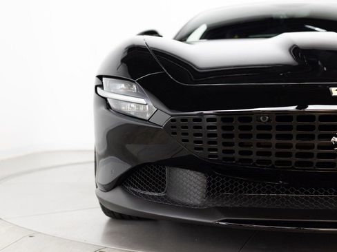 Certified 2022 Ferrari Roma RWD image 20