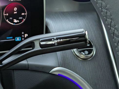 Certified 2025 Mercedes-Benz GLC 300 image 12