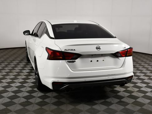 Used 2020 Nissan Altima 2.5 SR FWD image 7