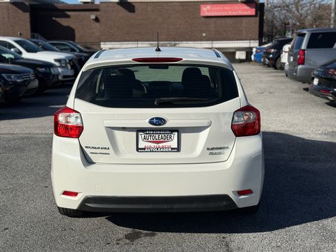 Used 2015 Subaru Impreza 2.0i Premium image 10