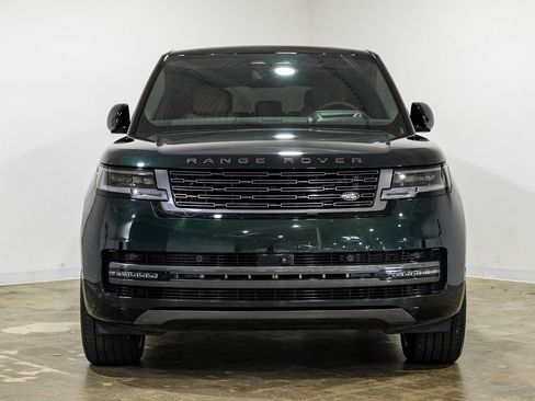 Used 2025 Land Rover Range Rover Long Wheelbase SE AWD/4WD image 6
