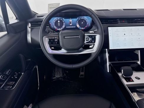 New 2026 Land Rover Range Rover Long Wheelbase SE AWD/4WD image 25