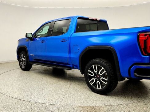 Used 2022 GMC Sierra 1500 AT4 w/ AT4 Premium Package AWD/4WD image 7