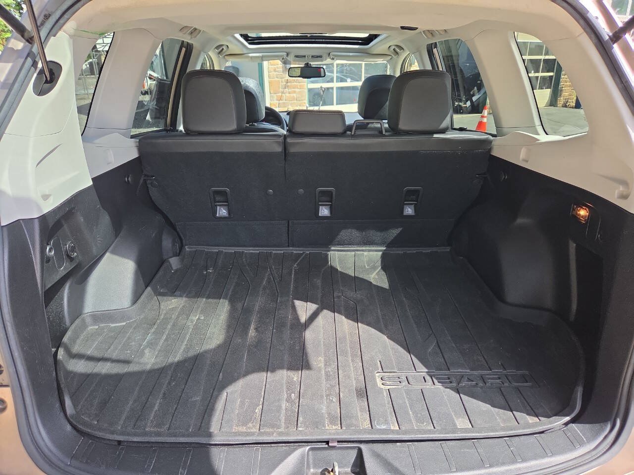 Used 2015 Subaru Forester 2.5i Limited w/ Popular Package #1 AWD/4WD image 19