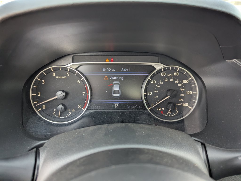 Used 2025 Nissan Altima 2.5 SV FWD image 25