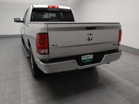 Used 2017 RAM 1500 Classic SLT image 5