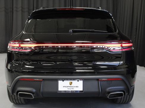 New 2026 Porsche Macan AWD/4WD image 6