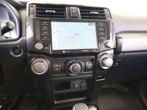 Used 2021 Toyota 4Runner TRD Off-Road Premium w/ Moonroof Package AWD/4WD image 47