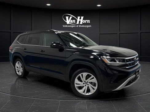 Used 2022 Volkswagen Atlas SE w/ Panoramic Sunroof Package image 1