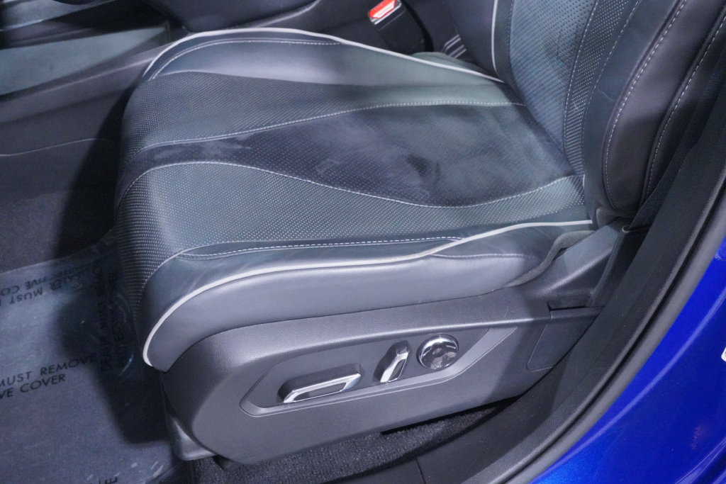 Used 2019 Acura RDX w/ Advance Package FWD image 8