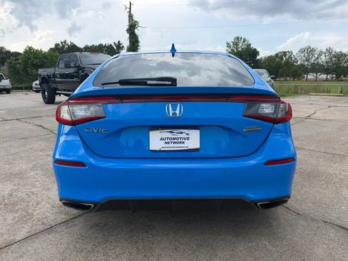 Used 2022 Honda Civic Sport Touring image 5