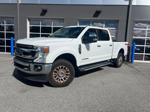 Used 2022 Ford F250 XLT w/ XLT Premium Package AWD/4WD image 1