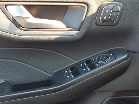 Used 2025 Ford Escape Platinum AWD/4WD image 13