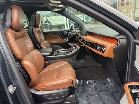 Used 2022 Lincoln Aviator Reserve w/ Equipment Group 201A image 23