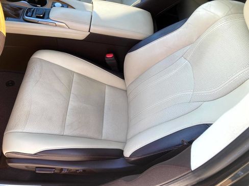 Used 2019 Lexus RX 350 AWD image 11