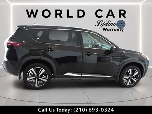Used 2023 Nissan Rogue SL w/ SL Premium Package image 8