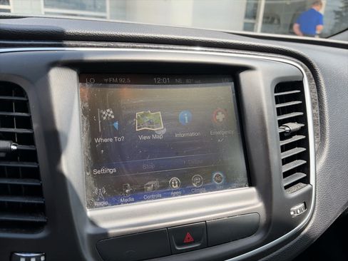 Used 2015 Chrysler 200 C w/ Navigation & Sound Group I FWD image 3